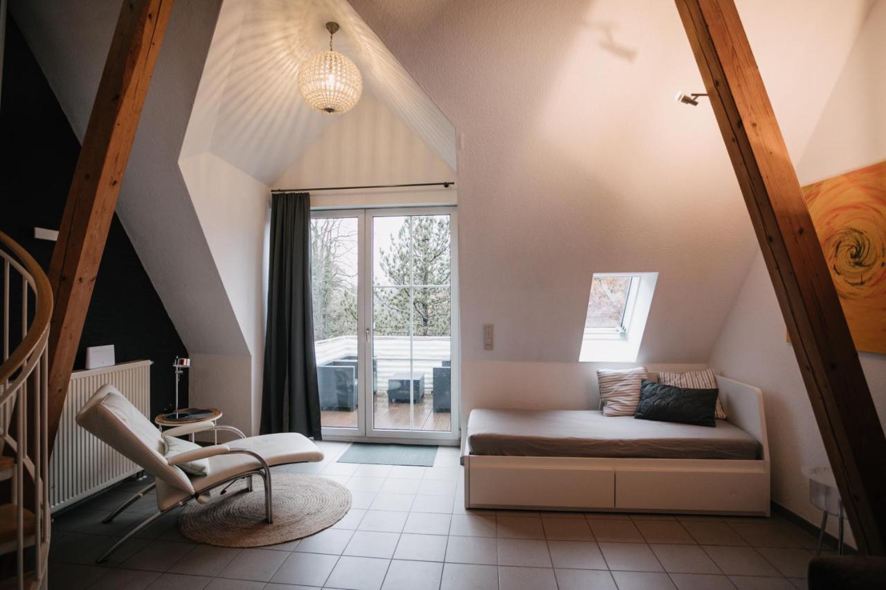 Eigenes Maisonettehaus In Idyllischer Lage Mit Balkon, Nahe Messe, 24H Self-Check In, Gratis Parken Schwabach Ngoại thất bức ảnh