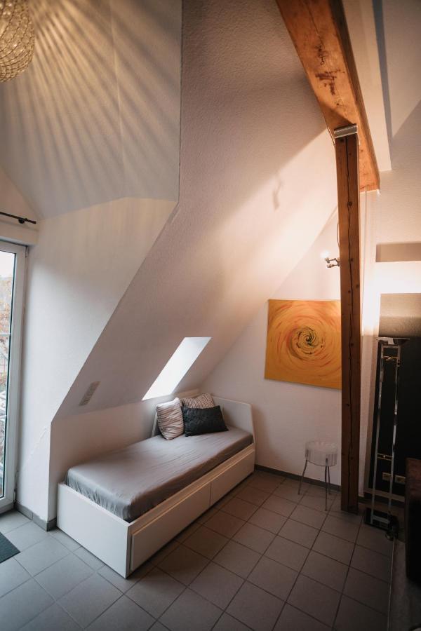 Eigenes Maisonettehaus In Idyllischer Lage Mit Balkon, Nahe Messe, 24H Self-Check In, Gratis Parken Schwabach Ngoại thất bức ảnh