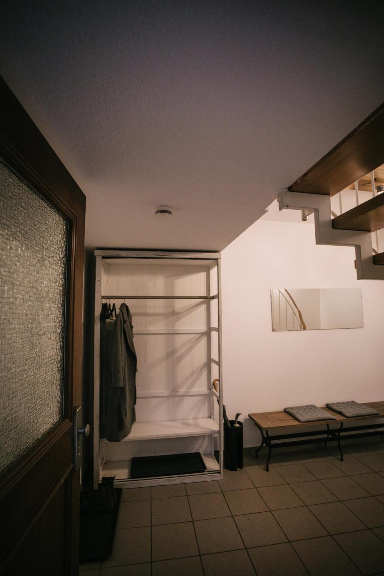 Eigenes Maisonettehaus In Idyllischer Lage Mit Balkon, Nahe Messe, 24H Self-Check In, Gratis Parken Schwabach Ngoại thất bức ảnh
